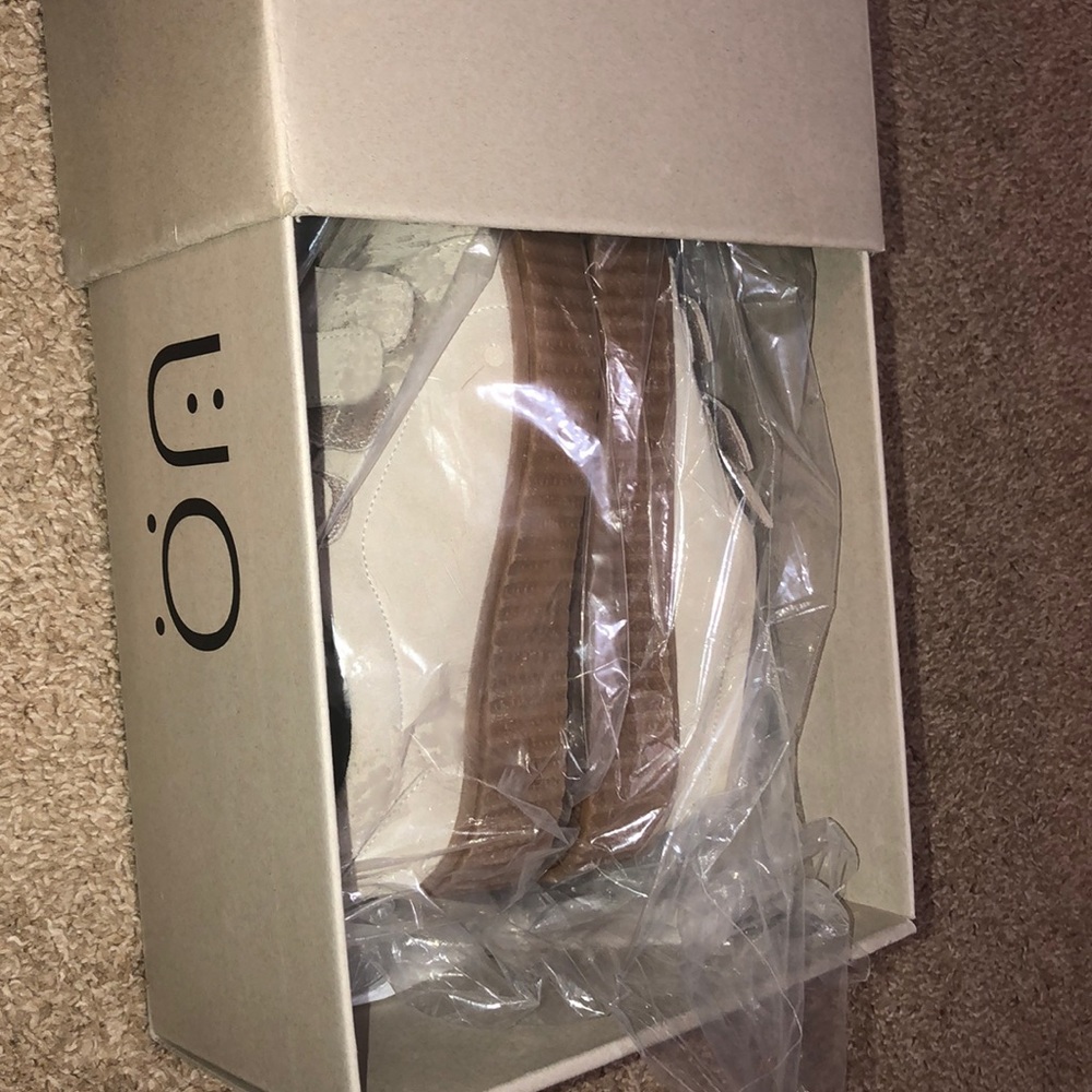 Urban Outfitters Velcro Platform Sneakers